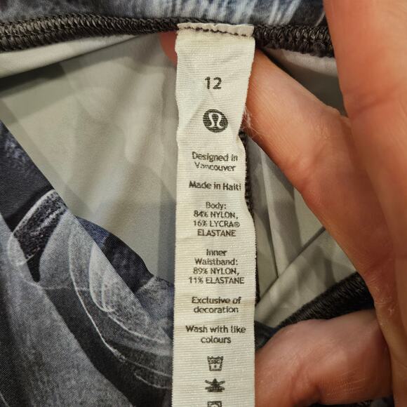 Lululemon Leggings Women 12 Fast and Free High-Rise 25" Luminescent Floral Multi - Picture 16 of 16